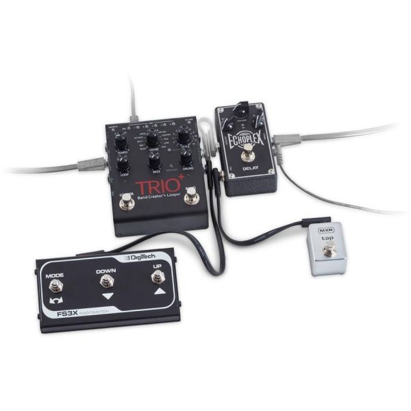 FLAT TRS CABLE 30 CM BK