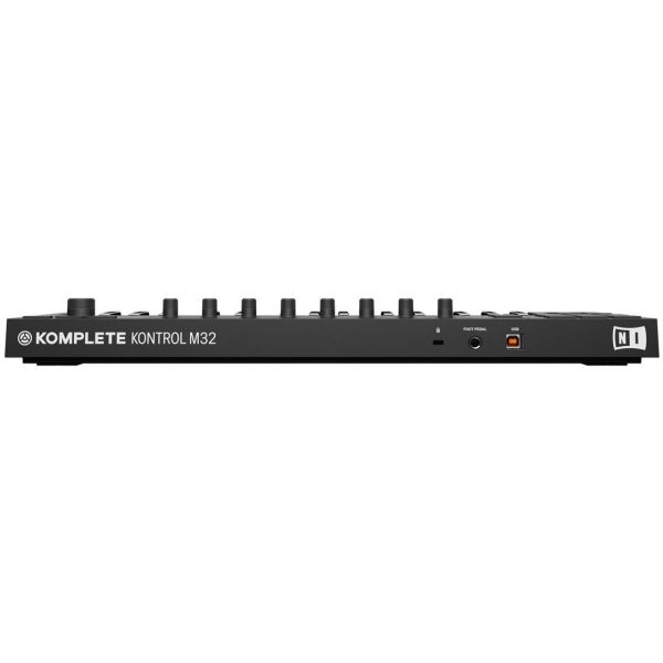 KOMPLETE KONTROL M32