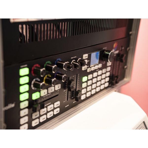 DMX LED COLOR CHIEF CONTROLLER