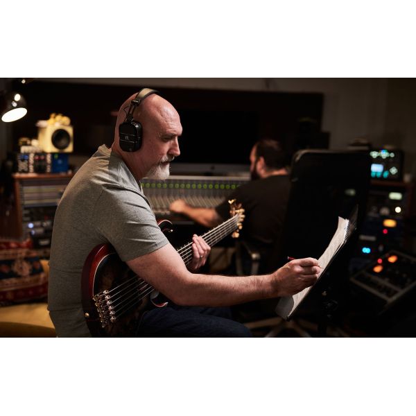 WAZA AIR BASS HEADPHONES