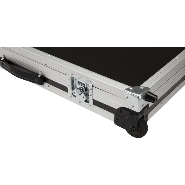 CEO FLIGHT CASE WITH WHEELS