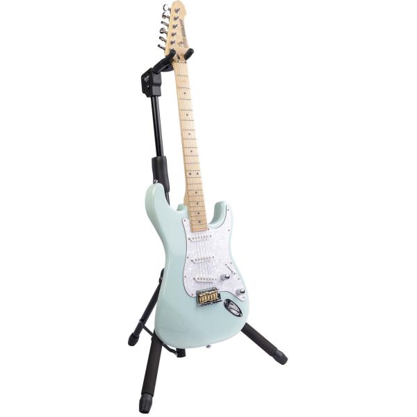 GGS-06 TRIPOD GUITAR STAND