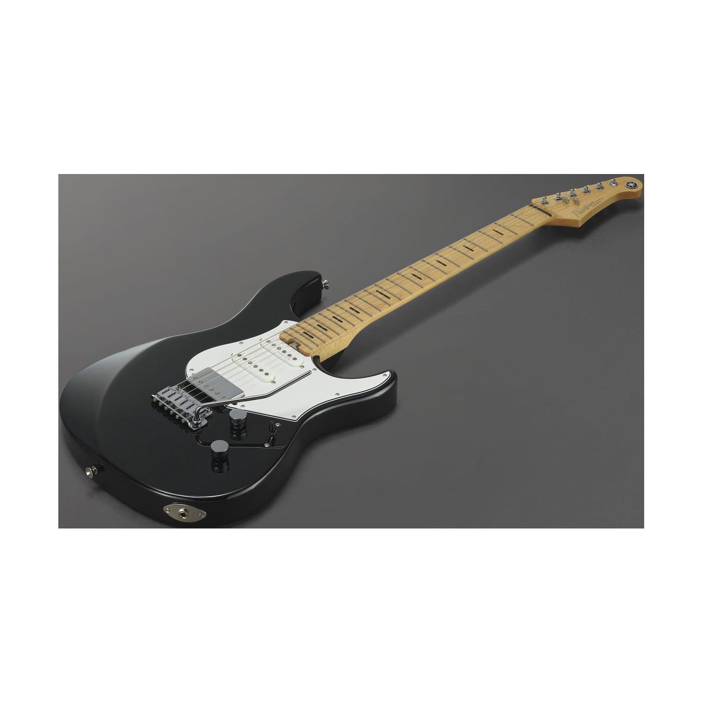 PACIFICA PROFESSIONAL PACP12M BLACK METALLIC