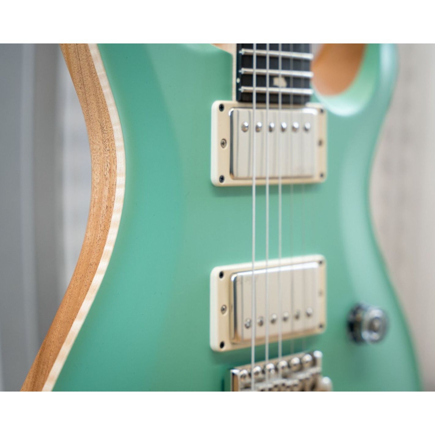 CE24 SATIN LTD SEAFOAM GREEN