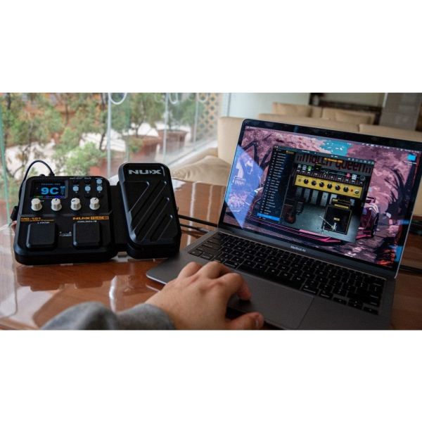 MG-101 MODELING GUITAR PROCESSOR