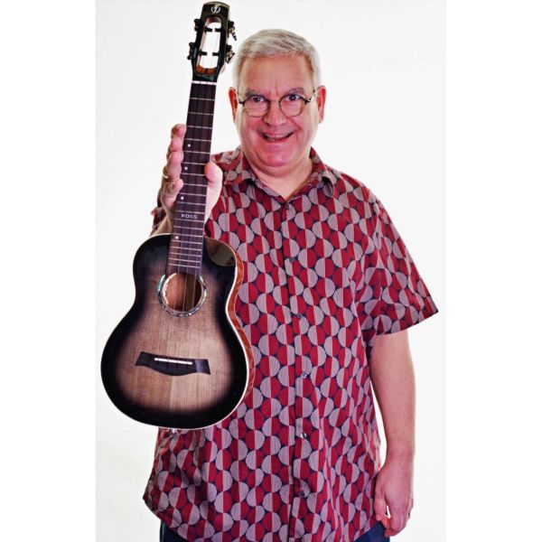 UKELELE CONCERT PETER MOSS SIGNATURE EQ-A