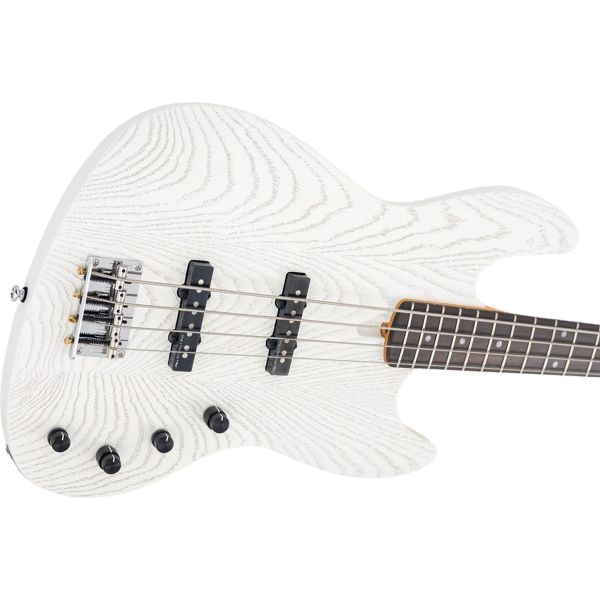V6-4 AWH ANTIQUE WHITE