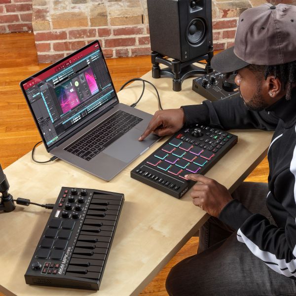 MPC STUDIO B-STOCK