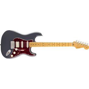 AM PRO CLASSIC STRATOCASTER HSS MN FBLK