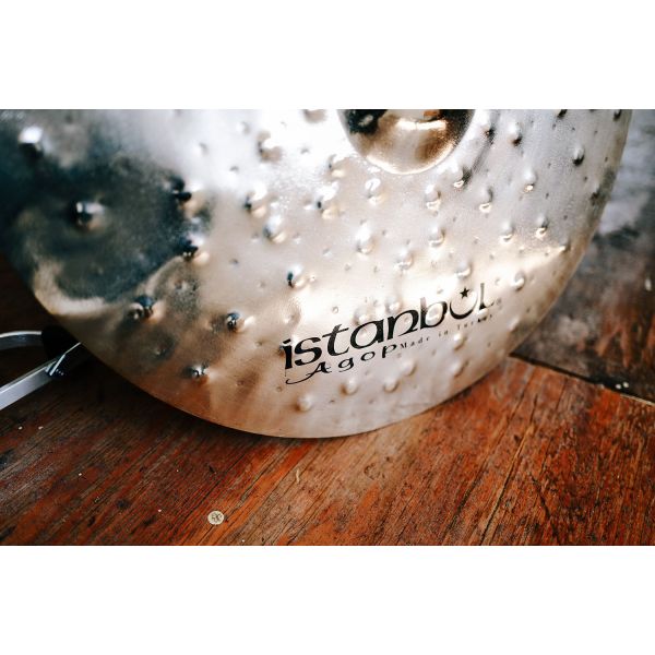 19 XIST DRY DARK BRILLIANT CRASH